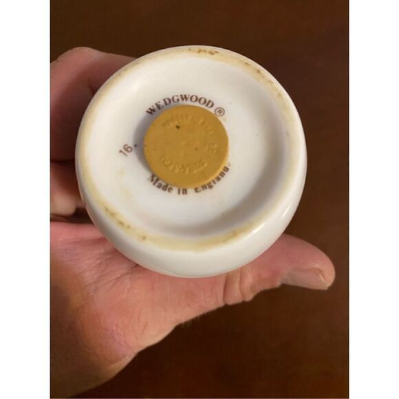 Vintage Wedgewood Kutani Crane-gold edge pepper pot - Picture 4 of 5